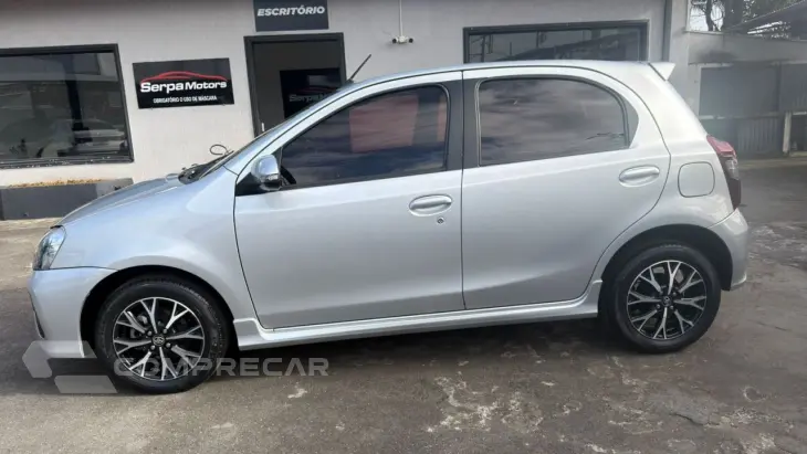 Etios Hatch 1.5 16V 4P FLEX PLATINUM AUTOMÁTICO