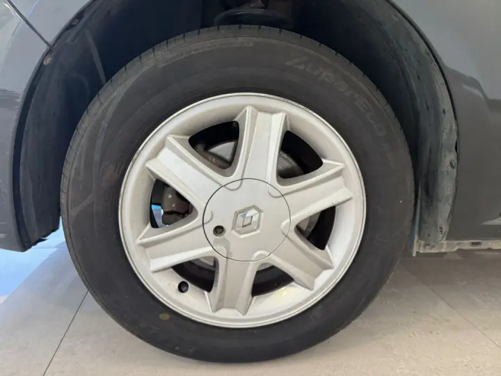 Sandero 1.6 4P FLEX EXPRESSION