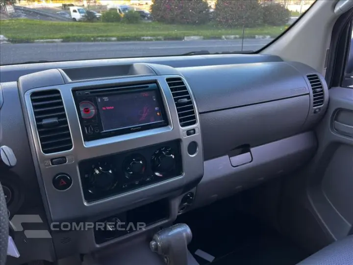 FRONTIER 2.5 LE 4X4 CD Turbo Eletronic