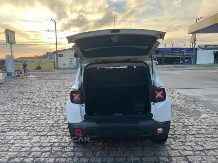RENEGADE 1.8 16V Sport