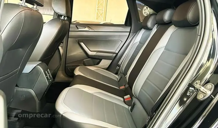 NIVUS HIGHLINE 1.0 200 TSI FLEX AUT.