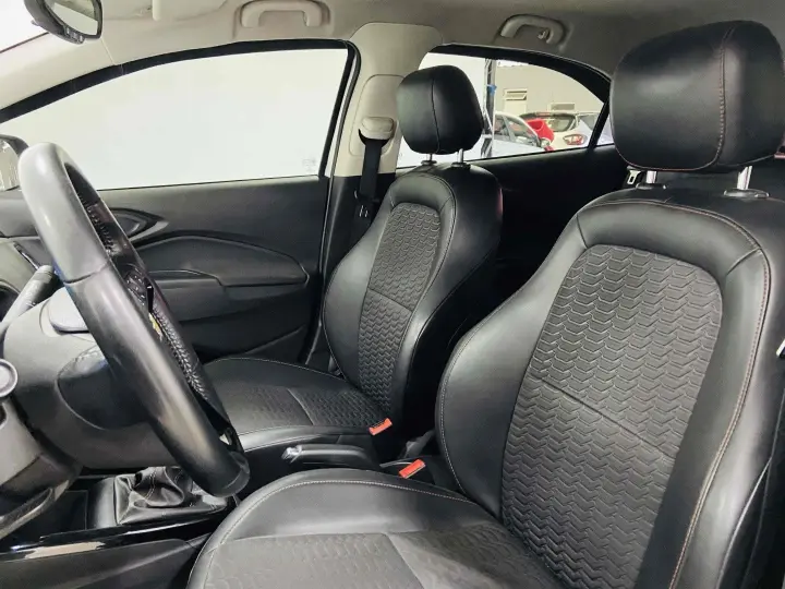 ONIX 1.4 MPFI LTZ 8V FLEX 4P MANUAL