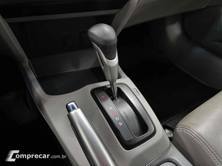 CIVIC 2.0 LXR 16V FLEX 4P AUTOMÁTICO