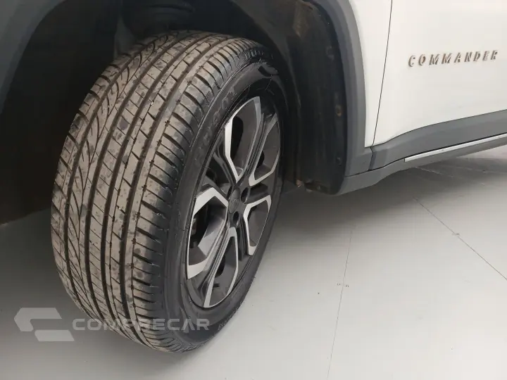 COMMANDER 1.3 T270 TURBO FLEX LIMITED AT6