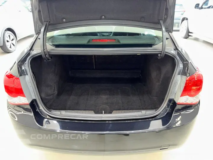 CRUZE 1.8 LT 16V