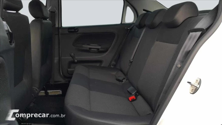 VOYAGE 1.0 12V MPI TOTALFLEX 4P MANUAL
