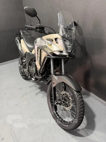SAHARA 300 ADV ABS