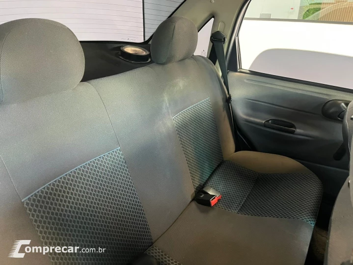 CLASSIC 1.0 MPFI LS 8V FLEX 4P MANUAL