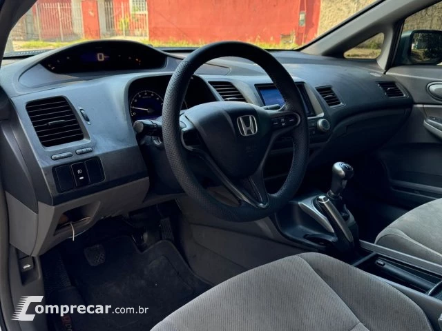 CIVIC - 1.8 LXS 16V 4P MANUAL
