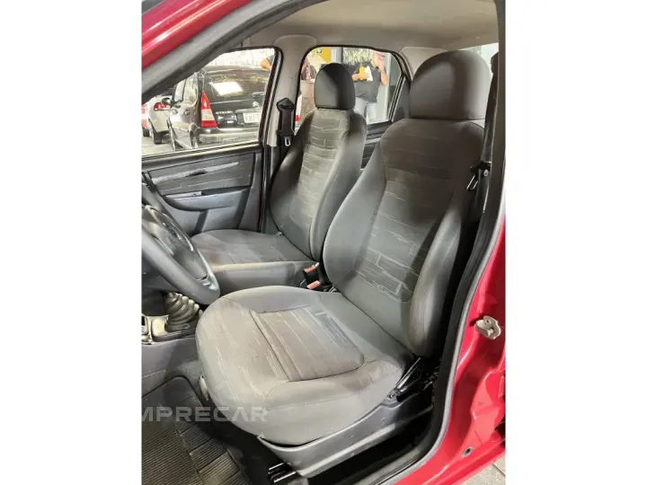 PRISMA 1.4 MPFI MAXX 8V FLEX 4P MANUAL