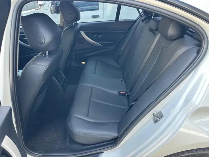 320I 2.0 16V Turbo Active