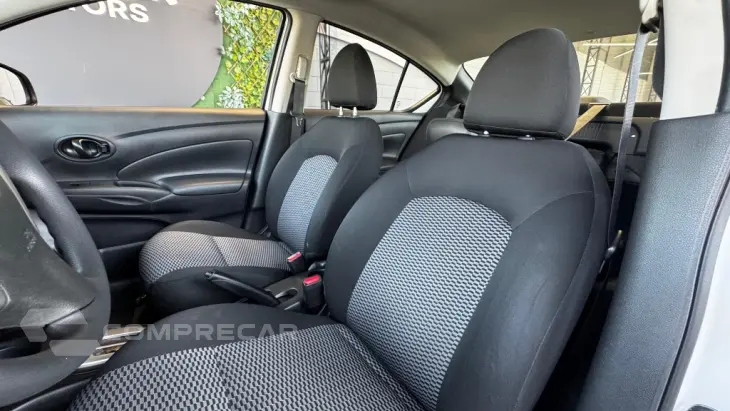 VERSA Special Ed. 1.6 16V FlexStart Aut.