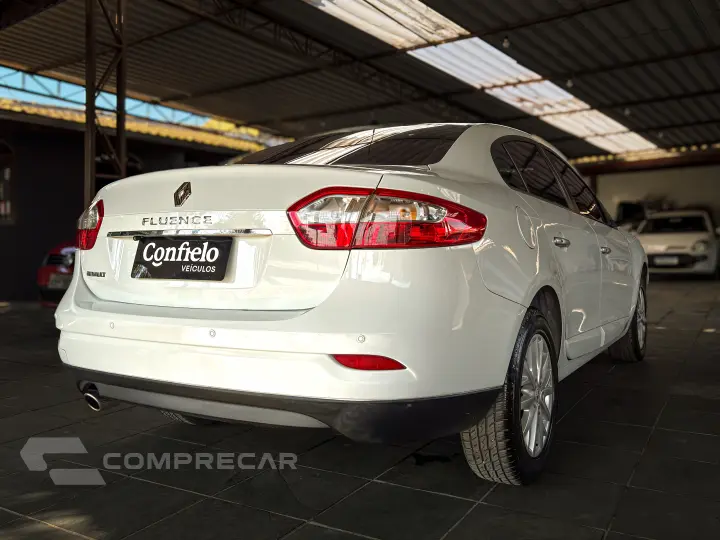 FLUENCE 2.0 Dynamique 16V