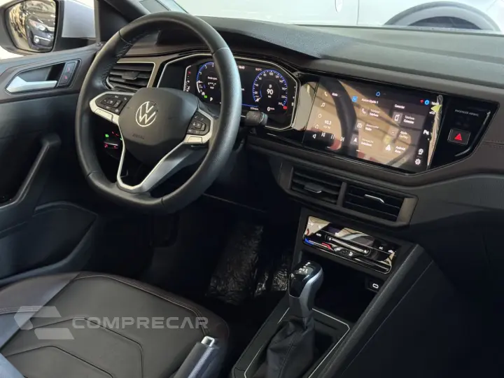 Virtus 1.0 4P 200 TSI FLEX HIGHLINE AUTOMÁTICO