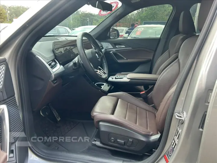 X1 2.0 16V TURBO GASOLINA SDRIVE20I M SPORT STEPT