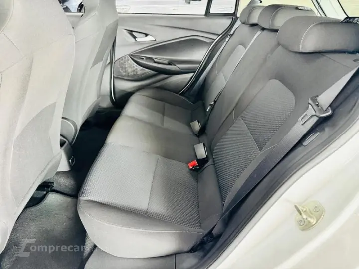 ONIX HATCH LT 1.0 8V FLEXPOWER 5P MEC.