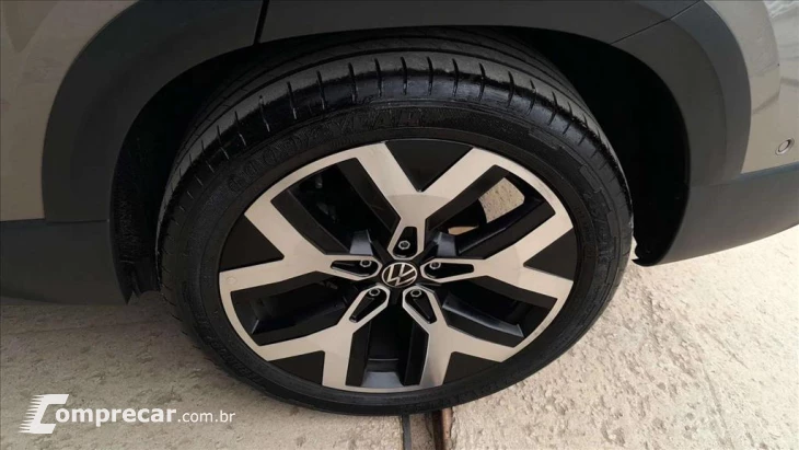 TAOS 1.4 250 TSI TOTAL FLEX HIGHLINE AUTOMÁTICO