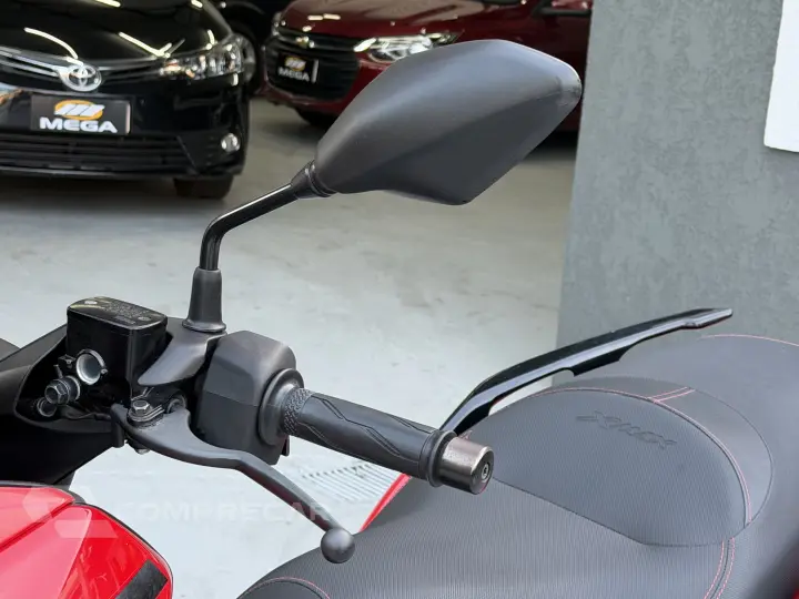 XMAX 250 ABS