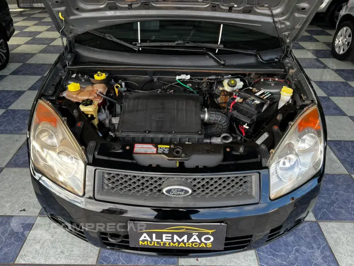 FIESTA 1.6 MPI Class Sedan 8V