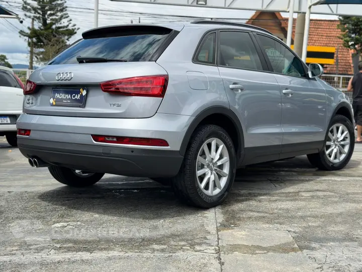 Q3 1.4 TFSI/TFSI Flex S-tronic 5p