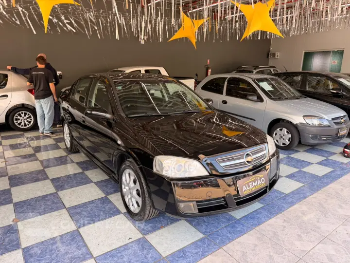 ASTRA 2.0 MPFI Advantage 8V