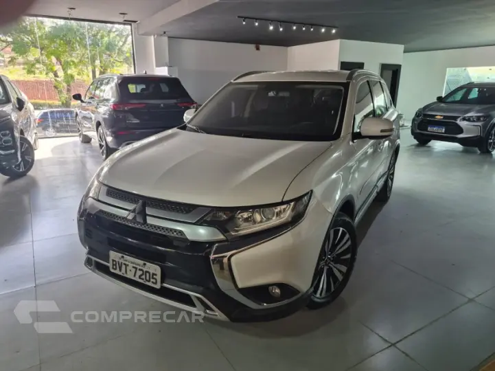 OUTLANDER 2.0 Mivec Sport HPE