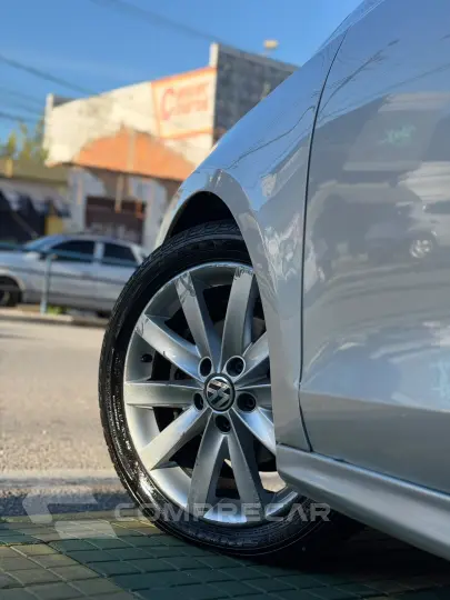 Jetta 2.0 Comfortline (Flex)