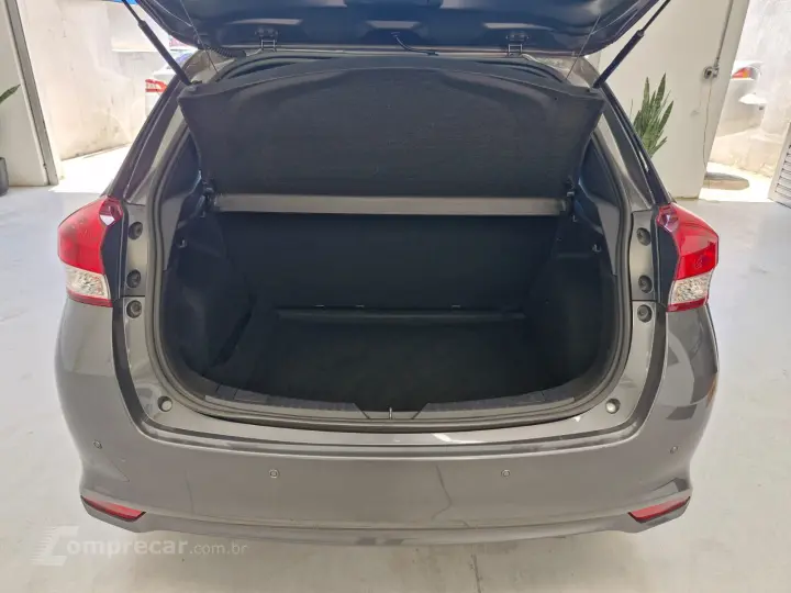 YARIS 1.3 16V XL Live