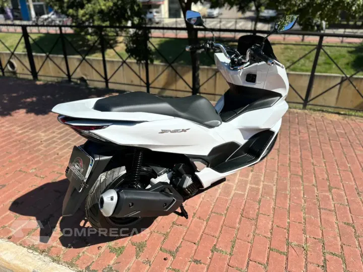 PCX 160