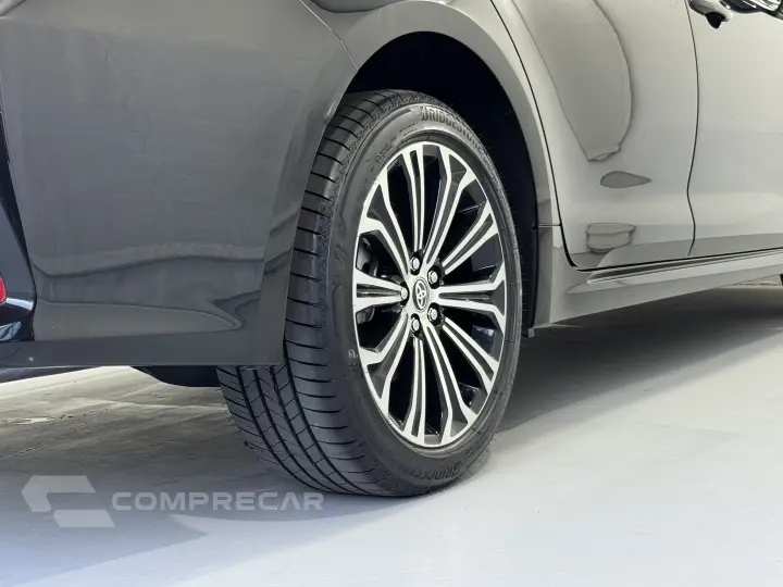 COROLLA 1.8 VVT-I Hybrid Altis Premium