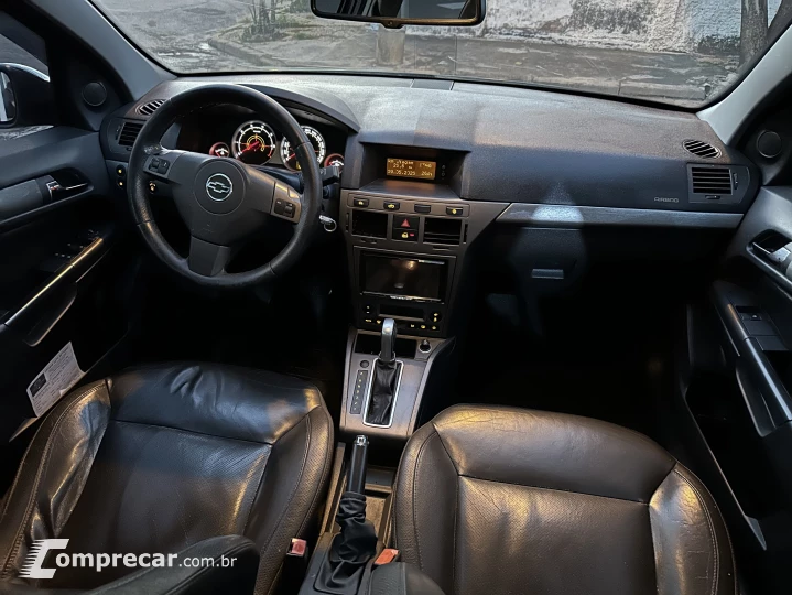 VECTRA 2.0 MPFI Elite 8V 140cv