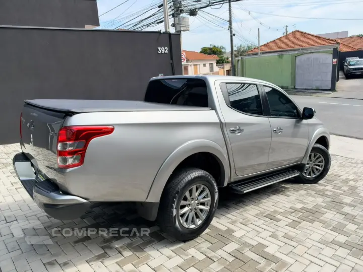 L200 TRITON 2.4 16V Turbo Sport HPE TOP CD 4X4