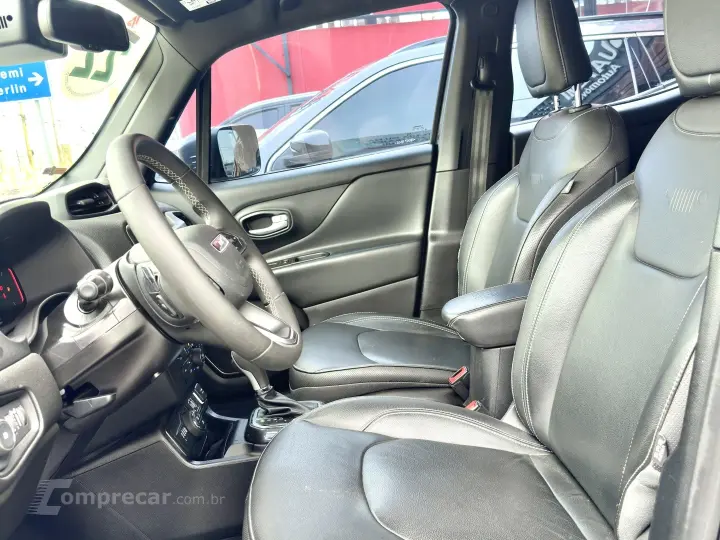 RENEGADE 1.3 T270 TURBO FLEX S 4X4 AT9