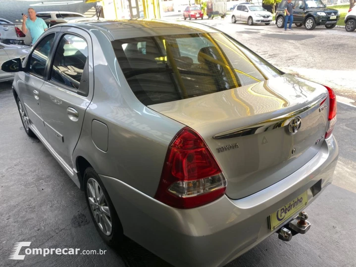 Etios Sedan 1.5 16V 4P FLEX XLS AUTOMÁTICO