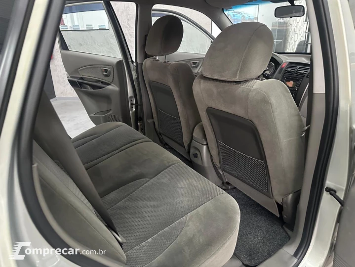 TUCSON 2.0 MPFI GLS 16V 143cv 2WD