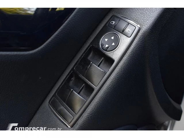 C 200 K - 1.8 KOMPRESSOR CLASSIC 16V 4P AUTOMÁTICO