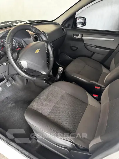 CELTA 1.0 MPFI LT 8V