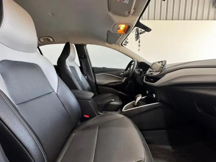 ONIX 1.0 TURBO FLEX PLUS PREMIER AUTOMÁTICO