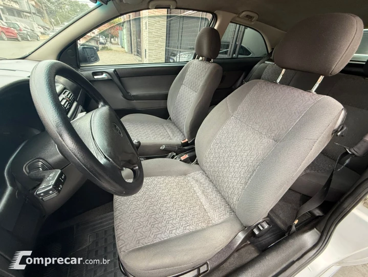 ASTRA 2.0 MPFI Advantage 8V
