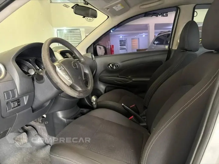 NISSAN VERSA 1.6 SV CVT