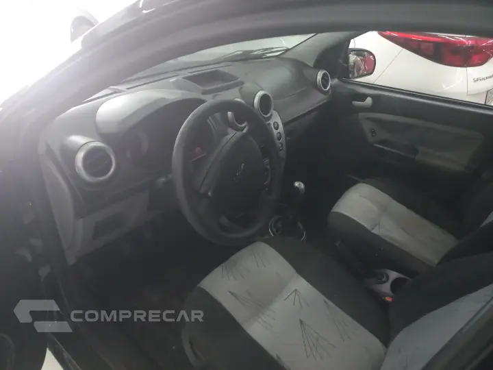 FIESTA 1.6 MPI First Hatch 8V