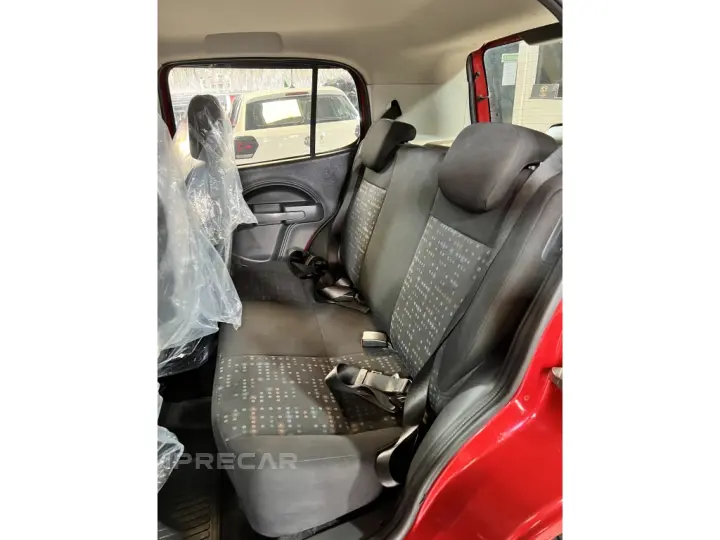UNO 1.0 EVO VIVACE 8V FLEX 4P MANUAL
