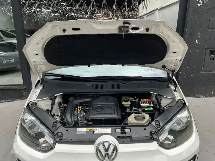 up! cross 1.0 TSI Total Flex 12V 5p