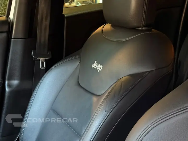 RENEGADE 1.8 16V FLEX LONGITUDE 4P AUTOMÁTICO