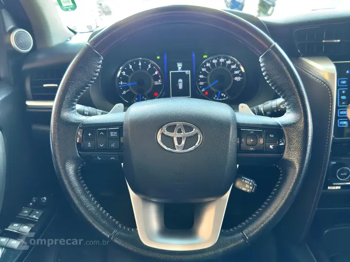 HILUX SW4 2.7 SRV 7 LUGARES 4X2 16V FLEX 4P AUTOMÁTICO