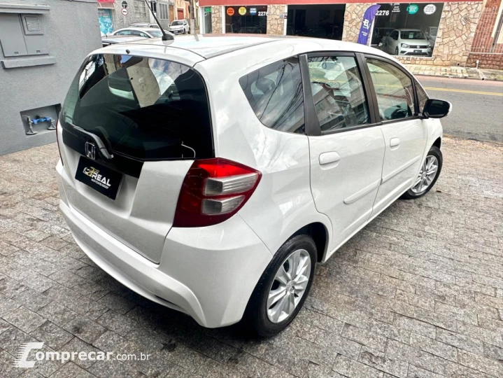 Fit LX 1.4/ 1.4 Flex 8V/16V 5p Mec.