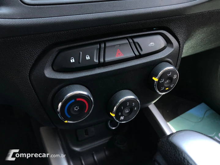 Onix 1.4 Mpfi Activ 8V Flex 4P Automático