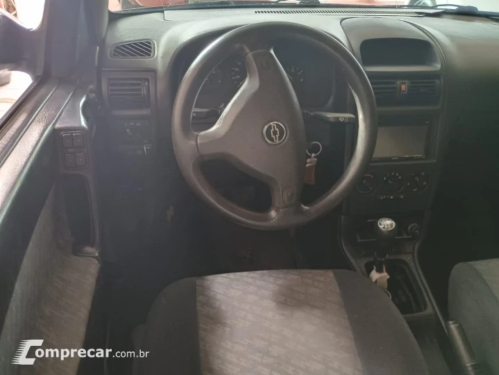 Astra GL Sedan