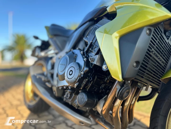 CB 1000R