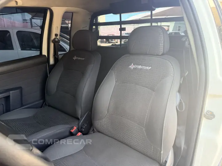 Strada 1.8 FLEX ADVENTURE CABINE ESTENDIDA